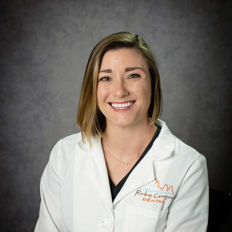 Chelse Waddell, DDS